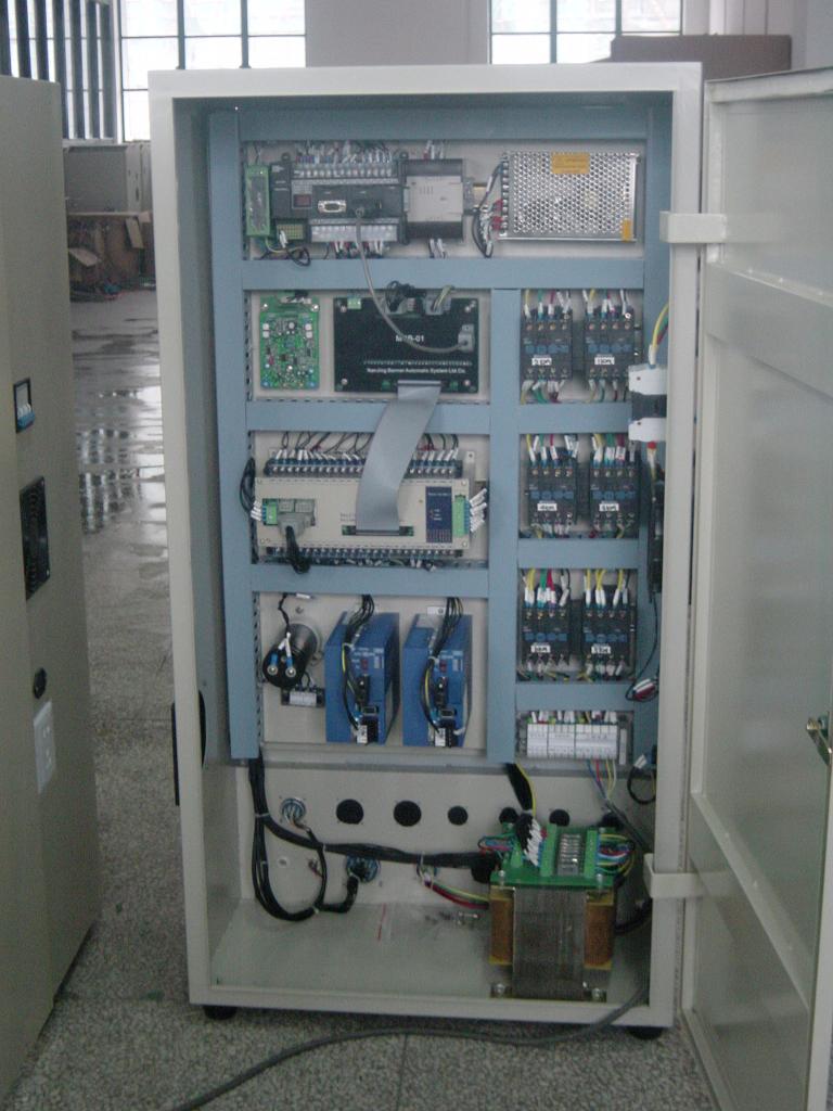 亮化工程智能電柜_機(jī)電之家